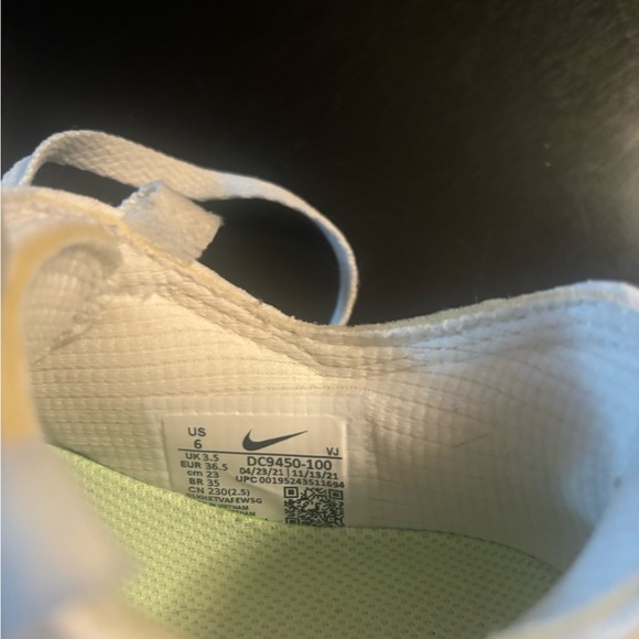 Nike air max sneakers. Excellent condition! - Picture 6 of 6